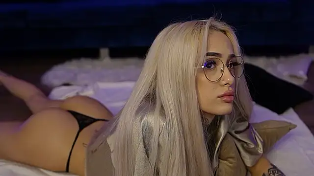 blondie_muller's cam snapshot