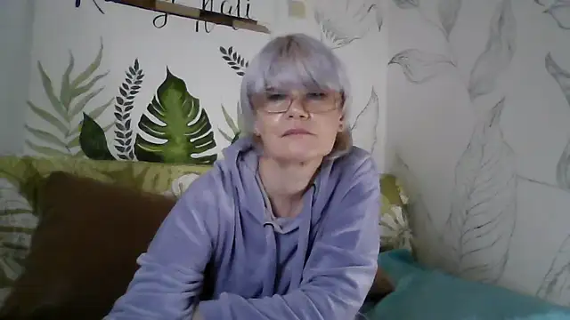 Catty_Lady's cam snapshot