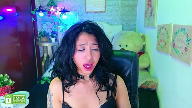 REDHOTTER_'s cam snapshot