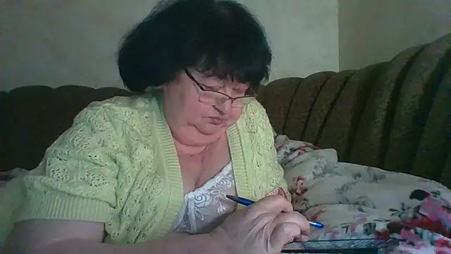 MilaSky5303's cam snapshot