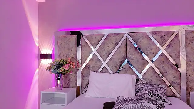 AllanaOrtiz__'s cam snapshot