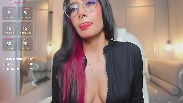 AzuraKindong's cam snapshot