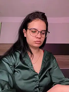 Karolina_Velvet's cam snapshot