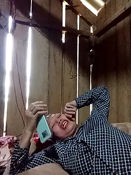 Agnes-baby's cam snapshot