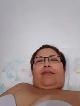 Cessi50 live sex cam