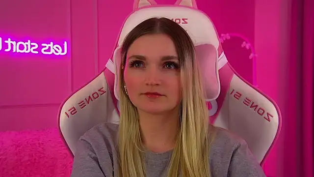 AnnyRaii's cam snapshot