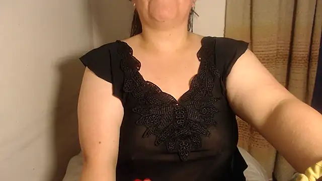 agathamiller01's cam snapshot