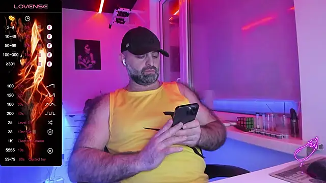 HAIR-MAN live sex cam