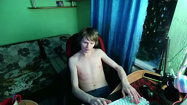 fameboyboo live sex cam