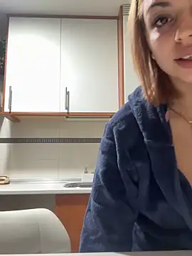 Noeliagglow's cam snapshot