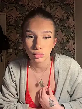 leannabbyy live sex cam