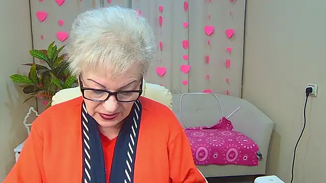 KayleSmoll's cam snapshot