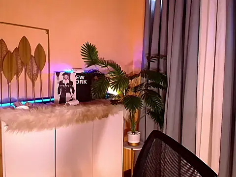 magnificent_kitana's cam snapshot