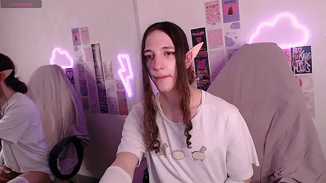 SilverMuse's cam snapshot