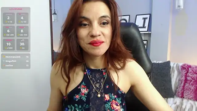 KendallWood_'s cam snapshot