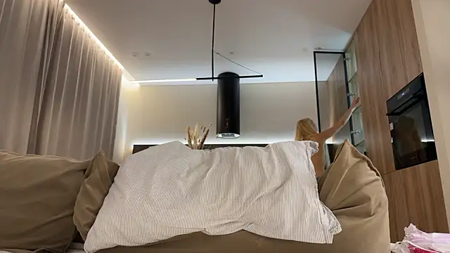 eva_m1racle_'s cam snapshot