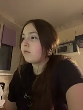 Charming_hamster_'s cam snapshot