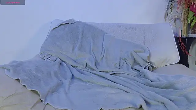 elines_'s cam snapshot