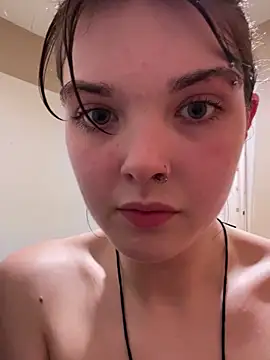 ultramoderngraphicgurl's cam snapshot