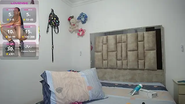 tiffany__pink's cam snapshot