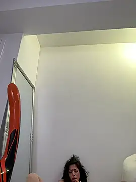 Bella_Vixen_'s cam snapshot