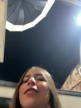 MeganDangelo's cam snapshot