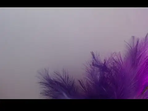 Queen_Rousee's cam snapshot