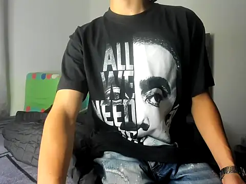 Master_Ruthless777 live sex cam