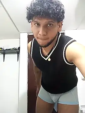 prototipoA45 live sex cam