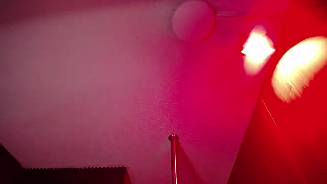 Belladonna_trix's cam snapshot