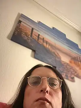 Chic_desire live sex cam