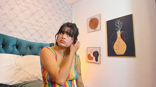 Valery_jame's cam snapshot