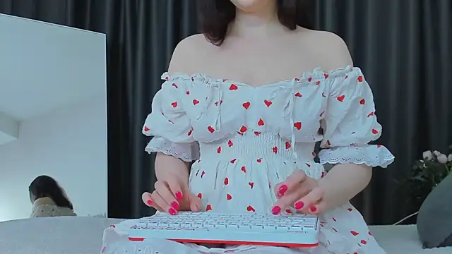 Camilla_Rowen's cam snapshot