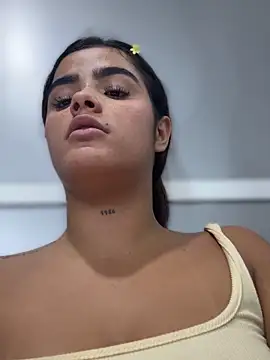 Kaily_Sweet16's cam snapshot