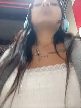 LunaHot_777's cam snapshot