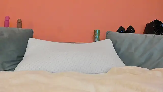 Dirty-Bya's cam snapshot