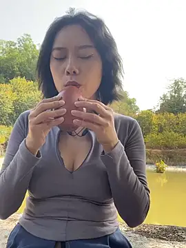 Eliza-E live sex cam