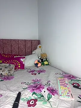 GIACUTEEE's cam snapshot