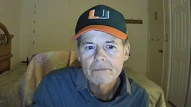 nakeedcowboi65 live sex cam