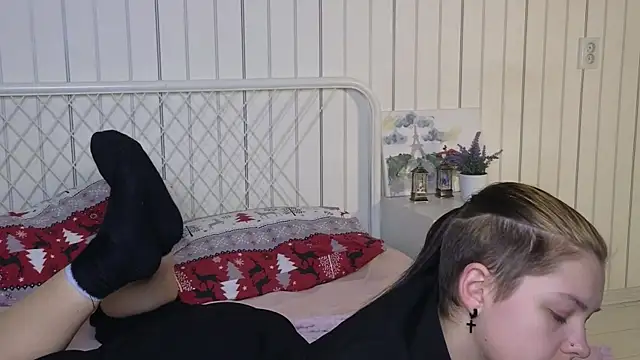 BevHanni's cam snapshot