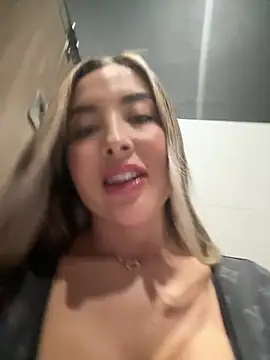 Alexa_seexy1's cam snapshot