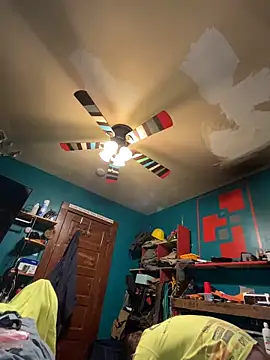 charactrzero's cam snapshot