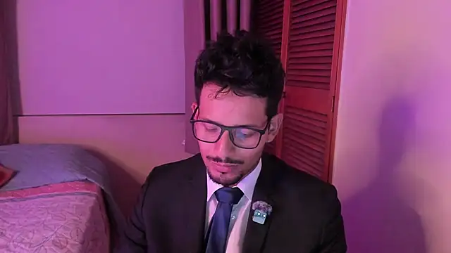 Nicholasrodrii live sex cam