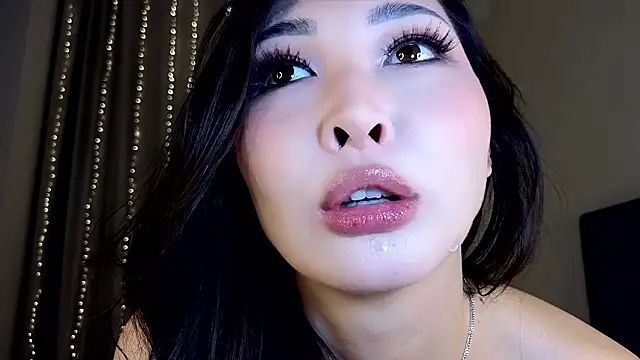 honey_yani live sex cam