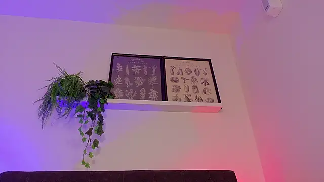 ParisFox_'s cam snapshot