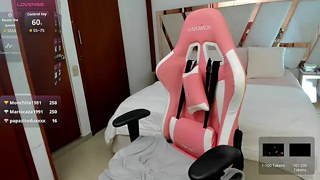 emma_lopes's cam snapshot