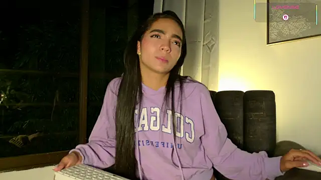 adelineevs's cam snapshot