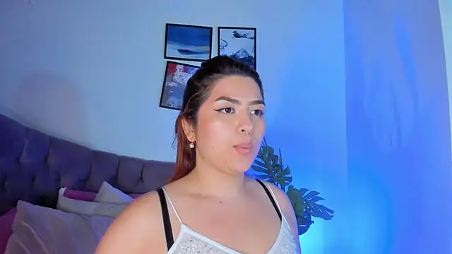 Gretta_Queen's cam snapshot