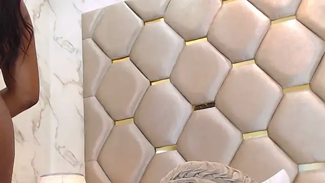 VanessaGlenn's cam snapshot