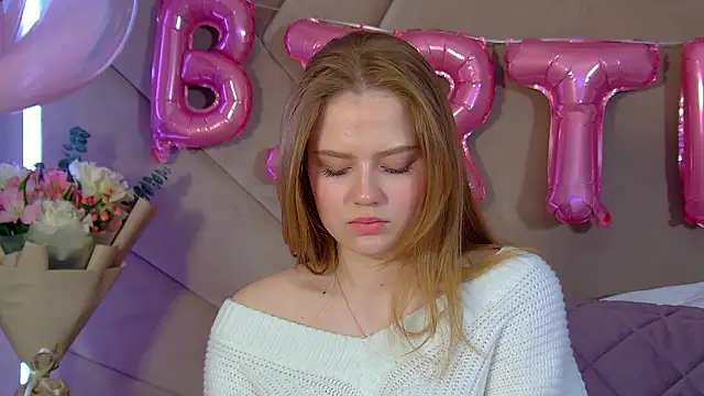 SelinSwarovski live sex cam